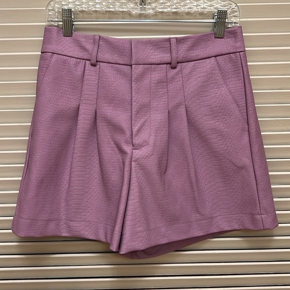 Sincerely Ours Croc Leather, High Waisted, Paper Bag Short in Lilac Croc, Size M - Picture 8 of 17